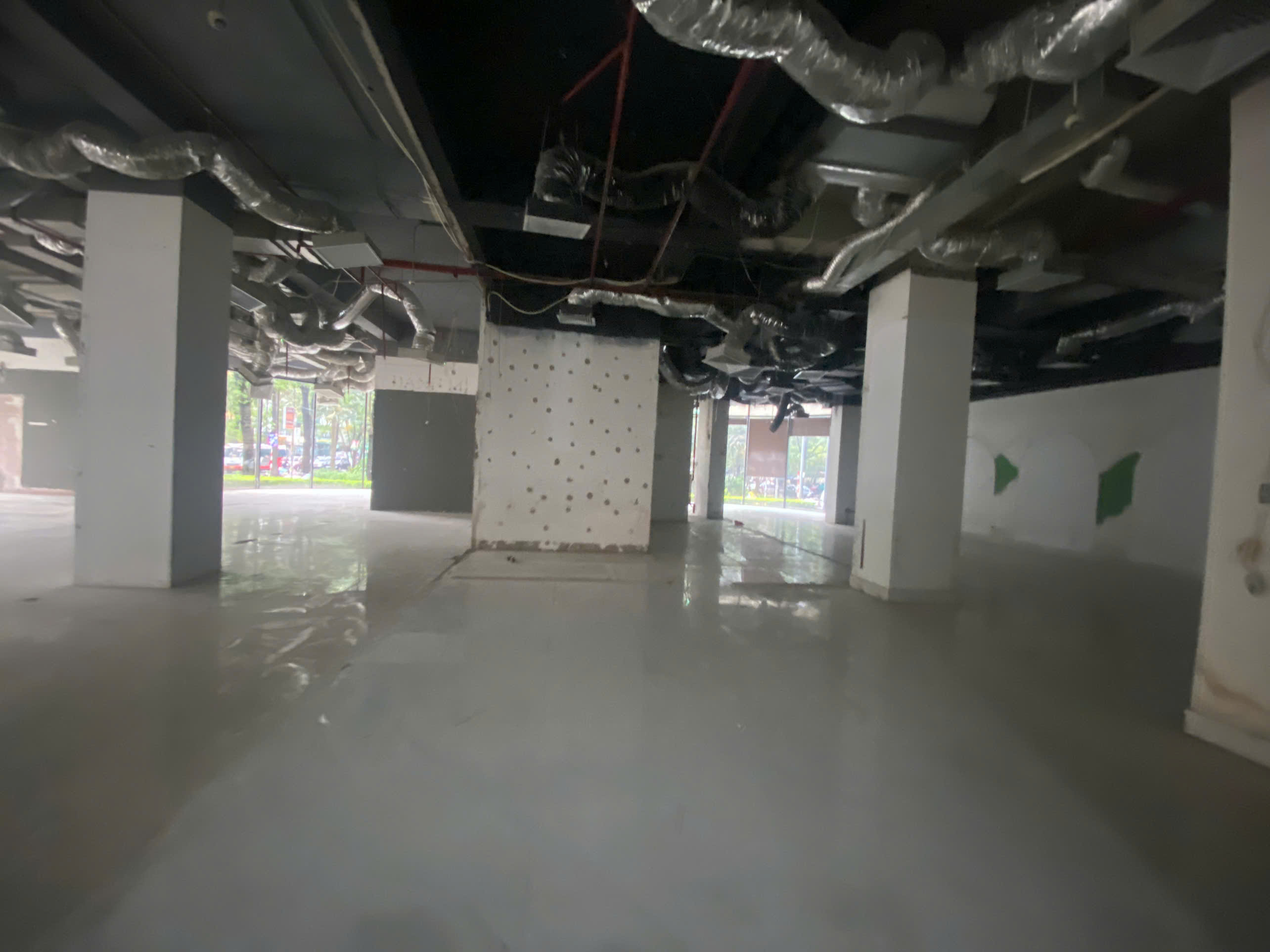 Hiện trạng trước khi thi công quán cafe coworking Flow Haus